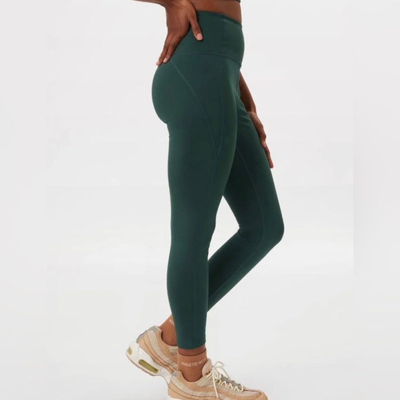 Girlfriend Collective Compressive High-Rise Legging in Moss - Picture 4 of 5